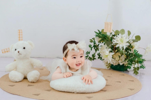 辽阳宝宝多久会抬头